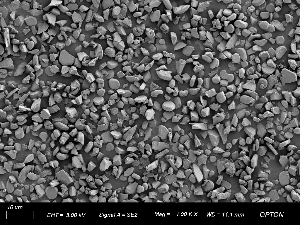 Microscope image of tabular alumina platelet distribution